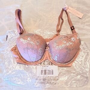 Victoria's Secret Dusty Pink and Silver Lace NWT Bra